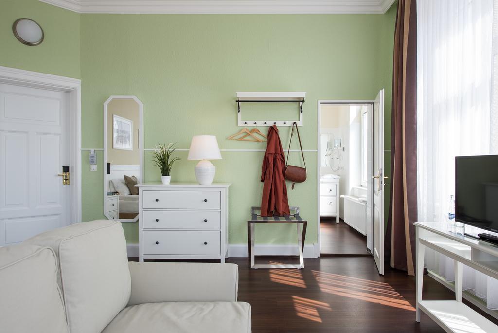 Hotel Stralsund Bagian luar foto