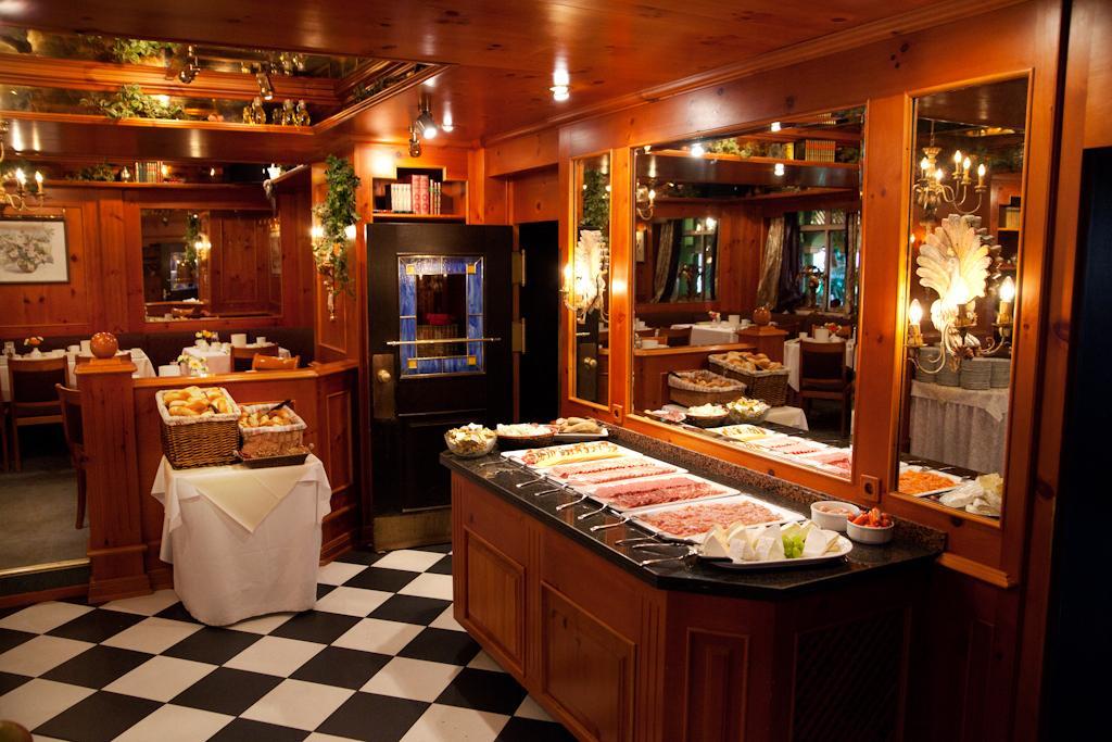 Hotel Stralsund Bagian luar foto